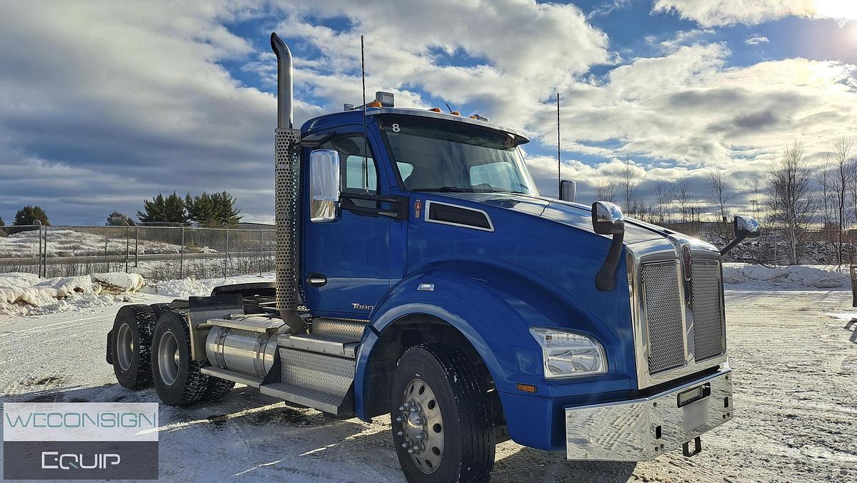 Used 2020 Kenworth T880 Heavy Haul Truck Tractor