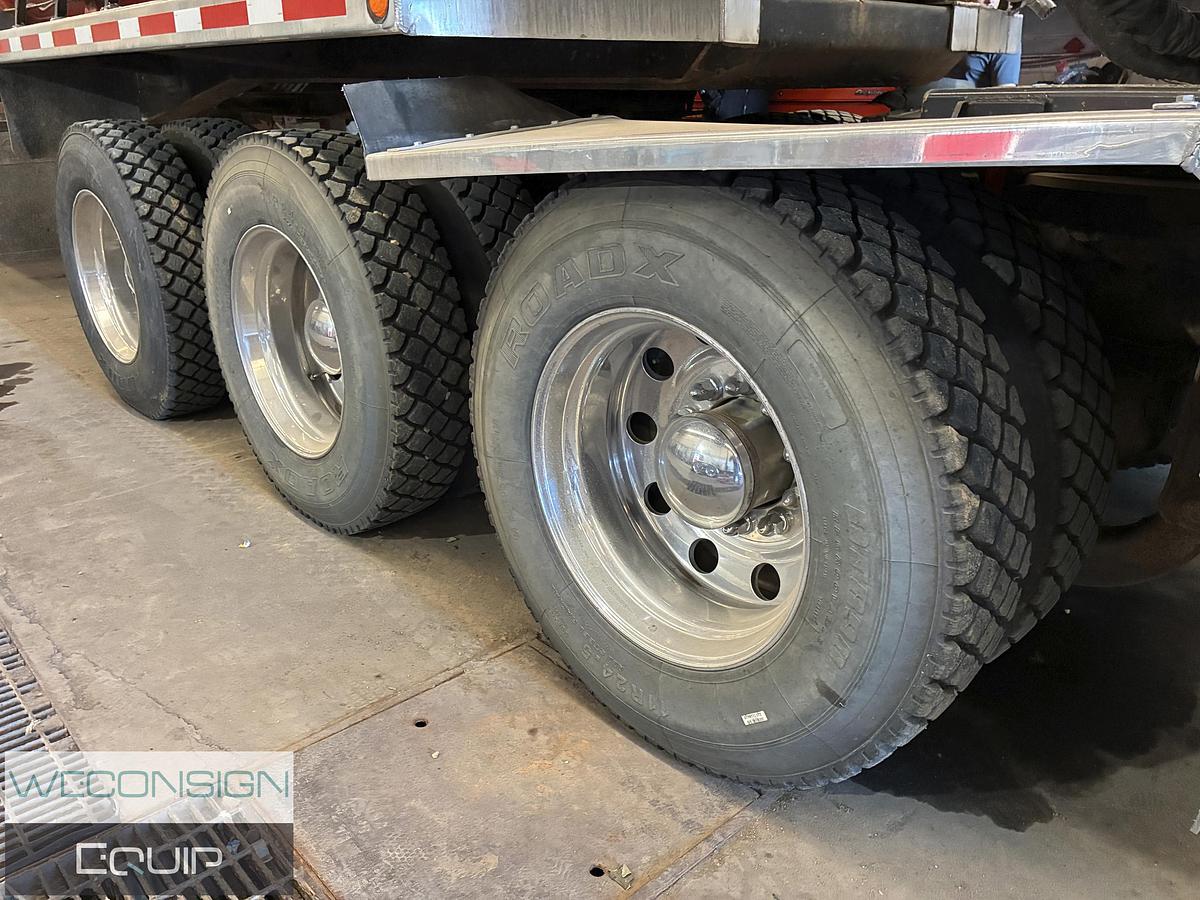 Used 2012 Kenworth T800 Tandem Tri Semi Vac Truck & Trailer