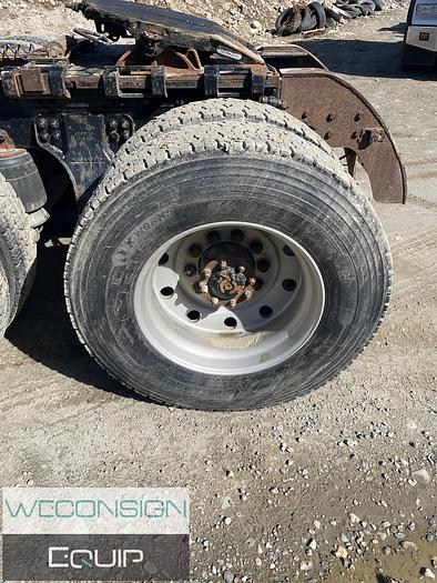 Used 2020 Kenworth T800 Heavy Haul Truck Tractor