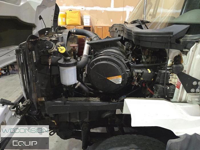 Used 2016 International 7400SBA Sander/ Dump Truck