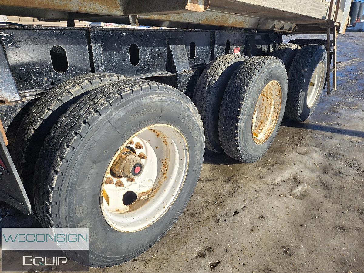 Used 2016 Arnes 30' End Dump