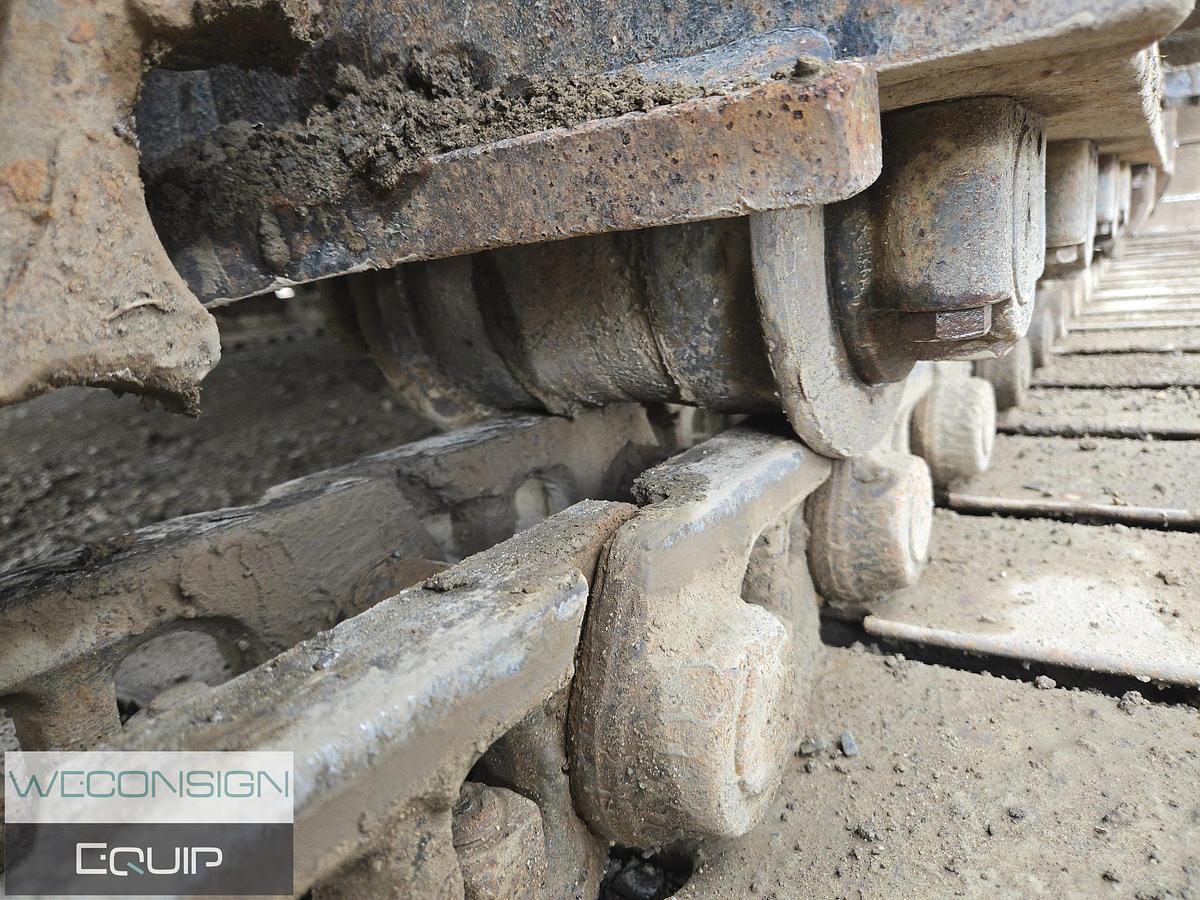 Used 2007 John Deere 240D Excavator