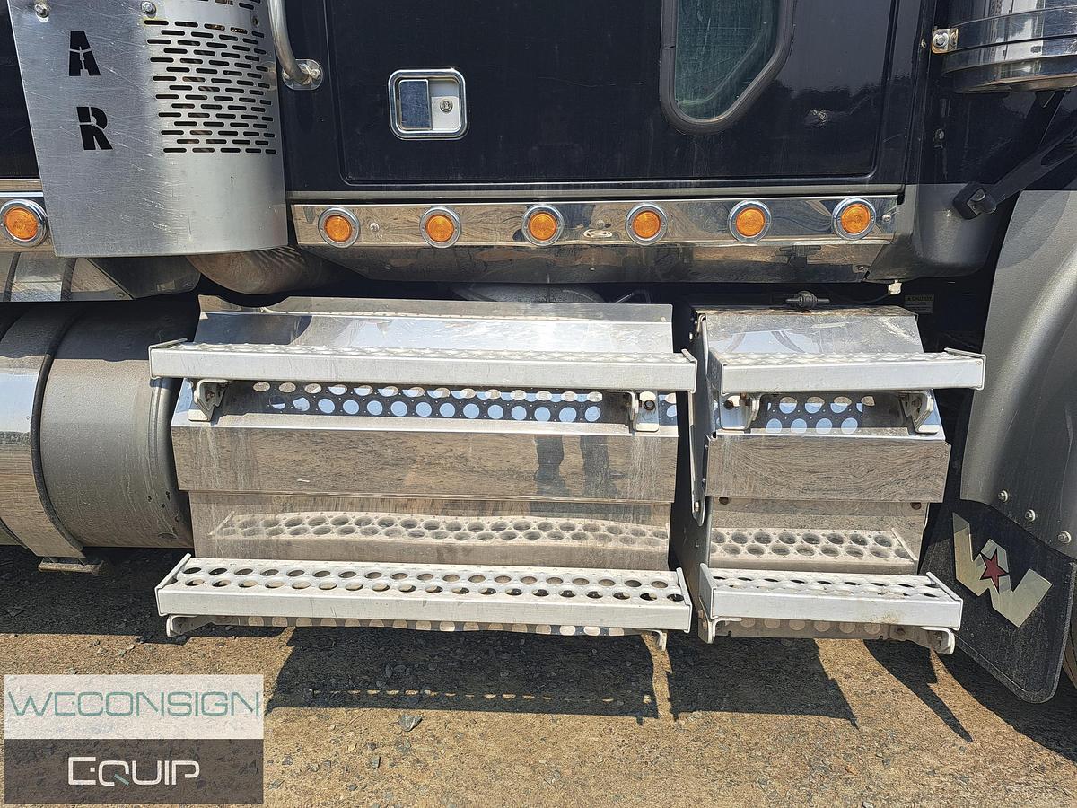 Used 2021 Western Star 4900