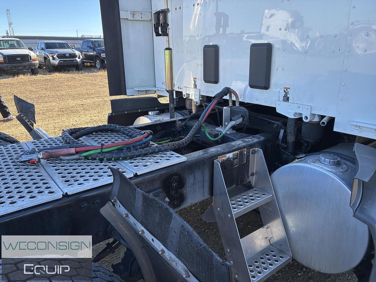 Used 2020 Kenworth T680 Sleeper Truck Tractor