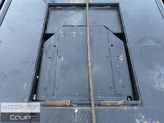 Used 2004 Kenworth C500B Bed Truck