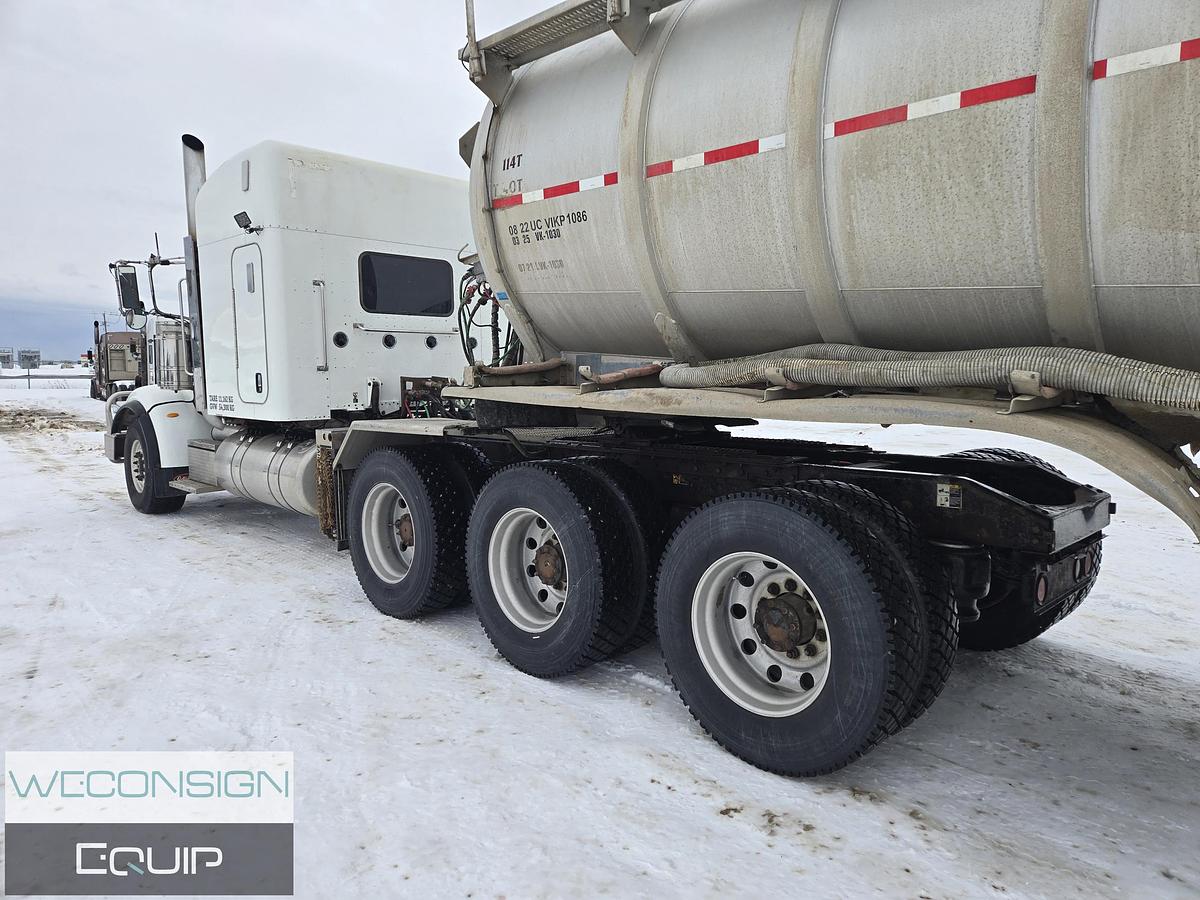 Used 2015 Peterbilt 367 Tri Drive Sleeper Wet Kit Truck