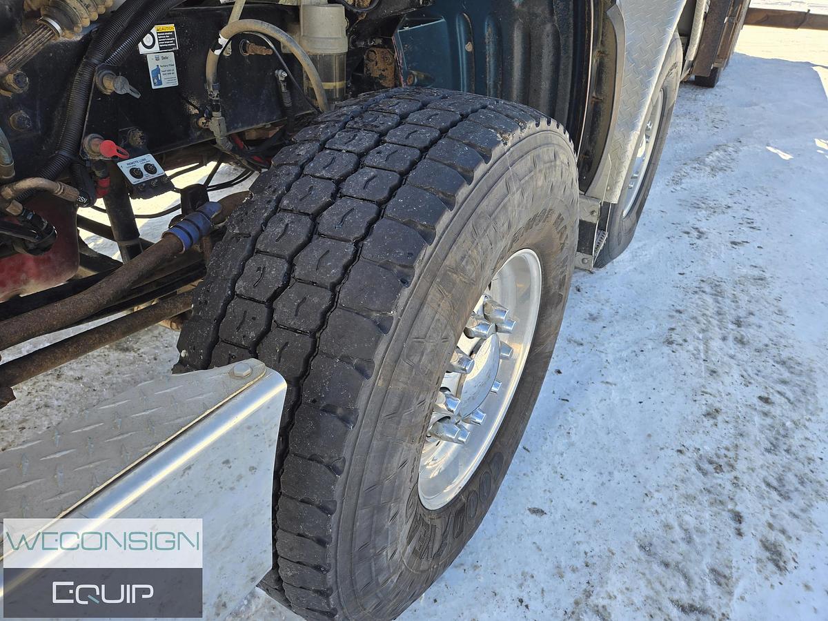 Used 2014 Peterbilt 367 Tan Tri 30 Ton Knuckle Boom Truck