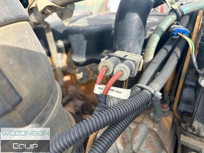 Used 2004 Kenworth T800 Picker Truck