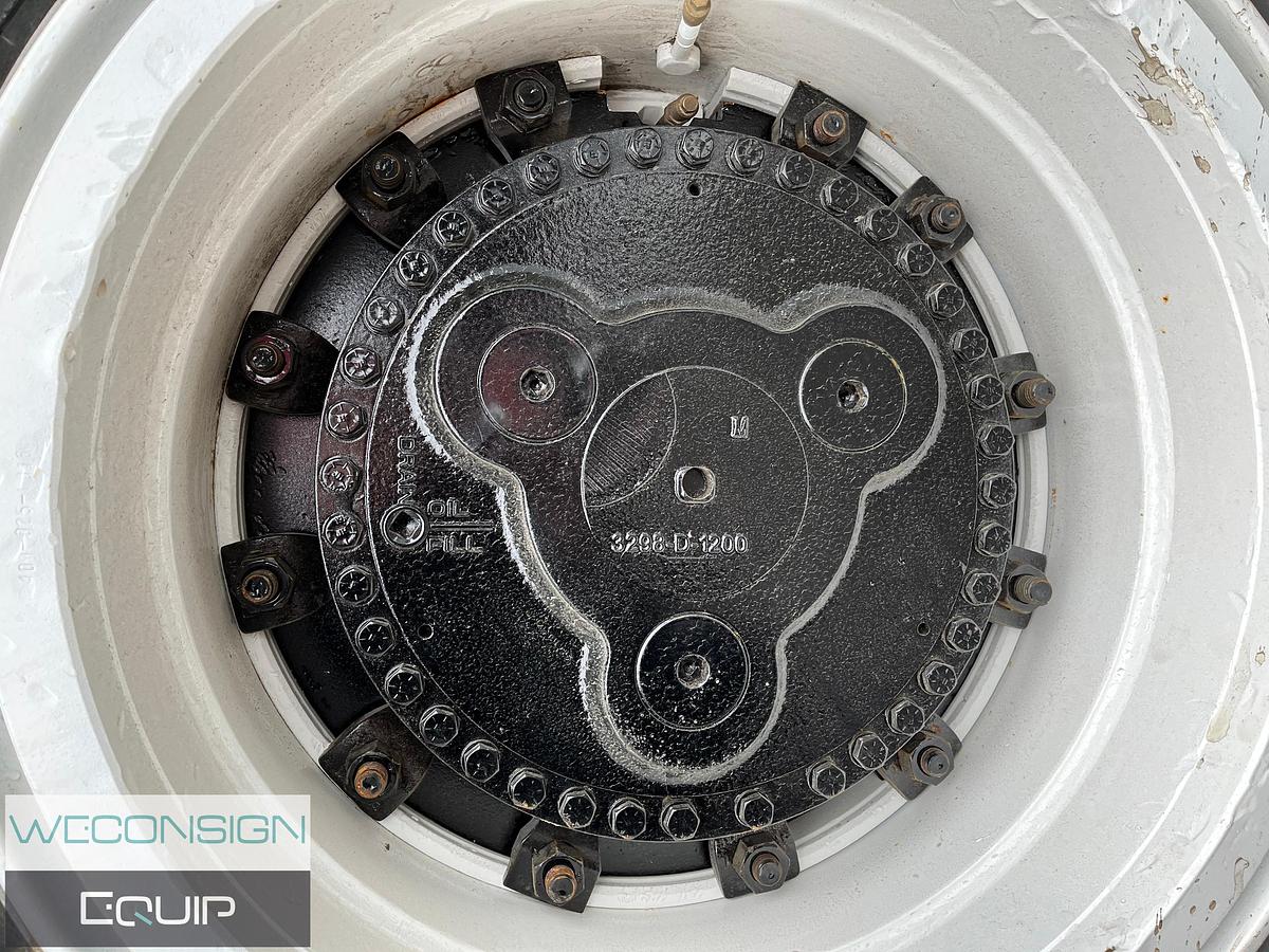 Used 2007 Western Star 6900XD 8x8 Bed Truck