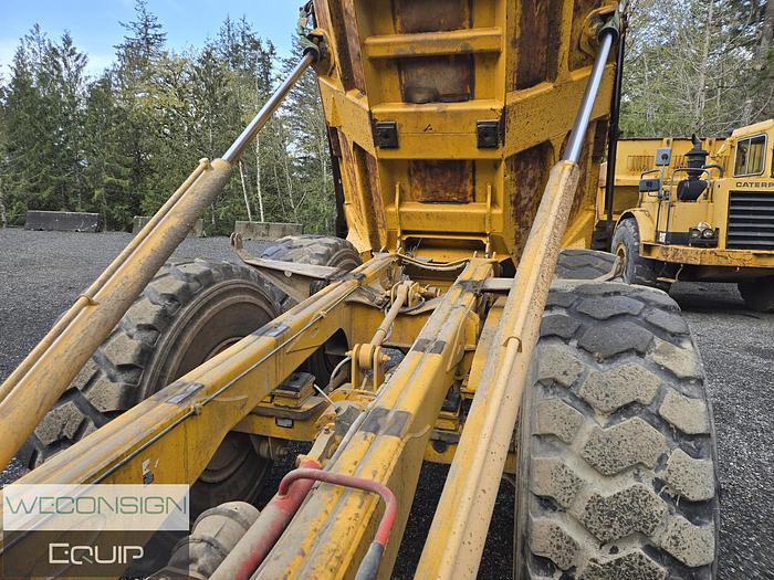 Used 2002 John Deere 250C