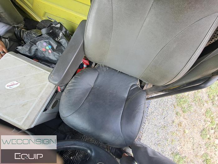 Used 2010 International 7500 SBA