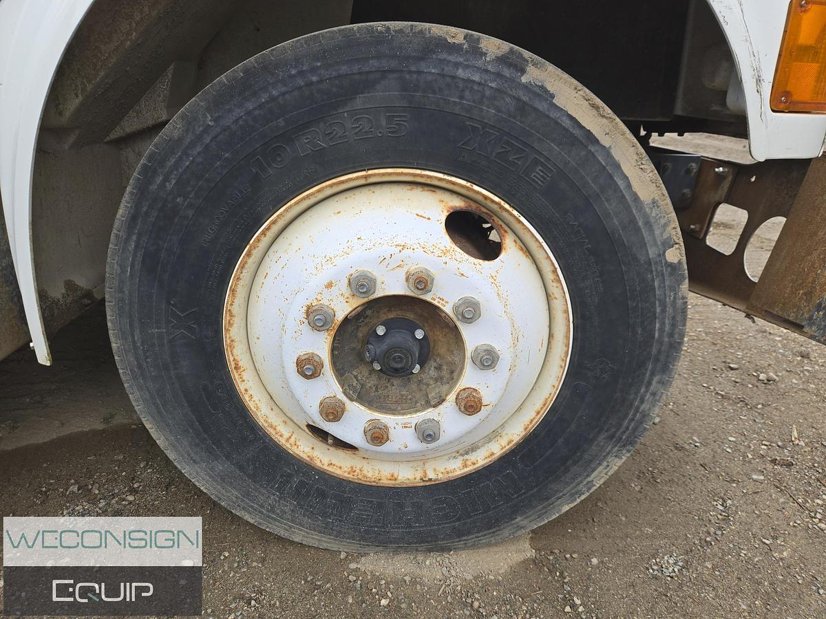 Used 2000 International 4700DT 466E Flat Deck Truck