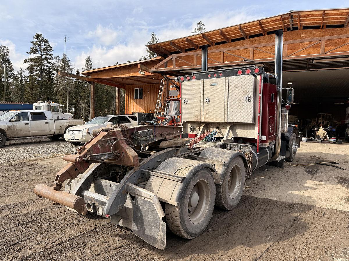 Used 1998 Peterbilt 379 Heavy Haul Truck