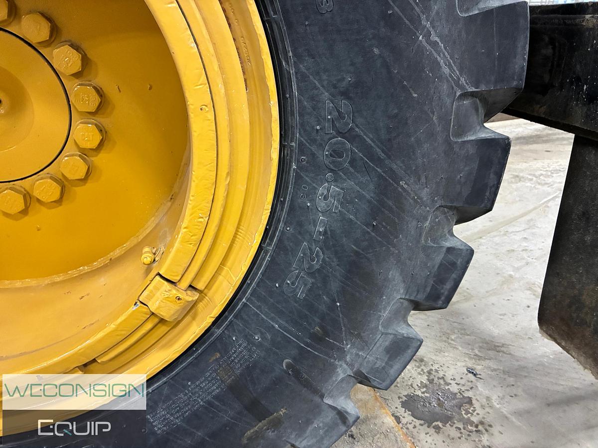 Used 1999 CAT 938G Wheeled Forklift