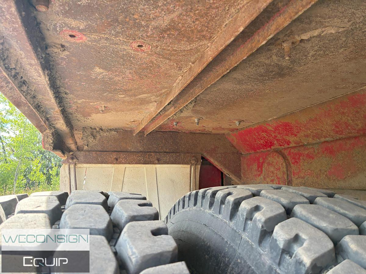 Used 2010 Kenworth T800 Tri Drive Combo Vac