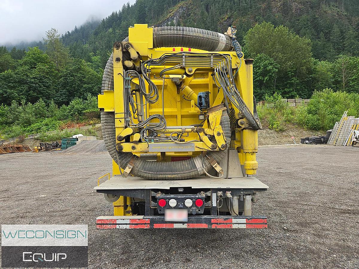 Used 2017 Kenworth T880 Tandem Axle Air Vac