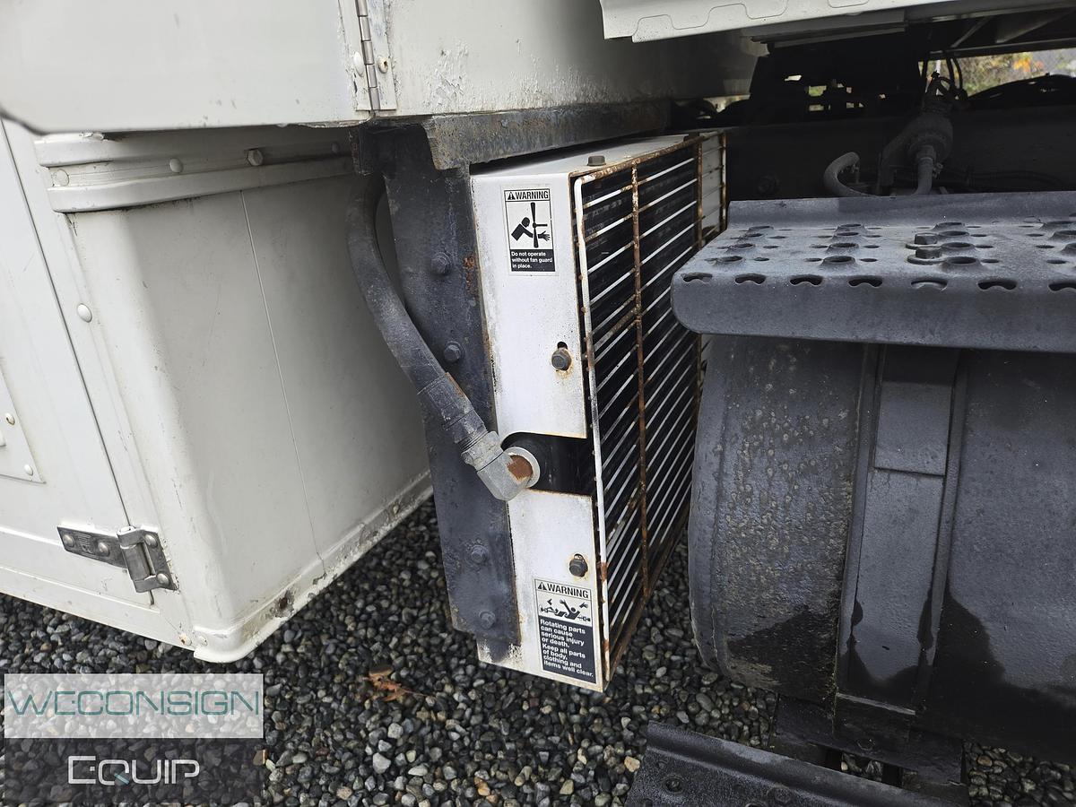 Used 2009 International 4400SBA