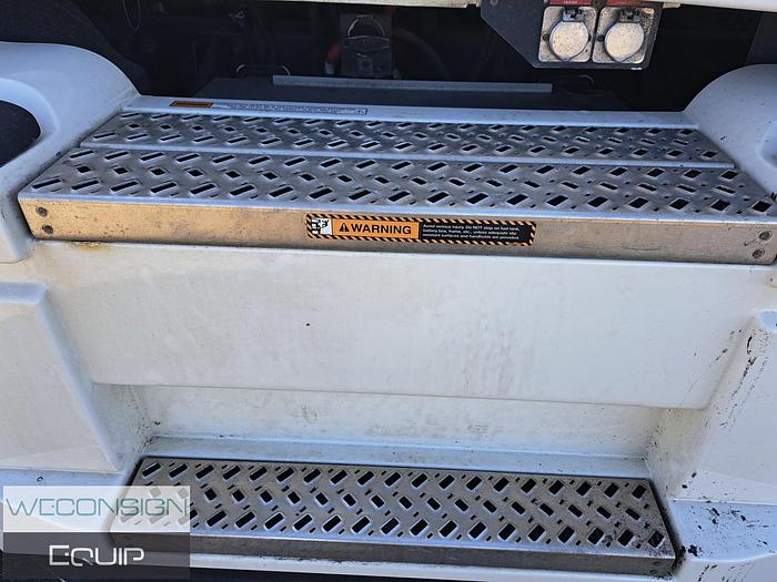 Used 2024 Mack  Anthem Hwy Tractor