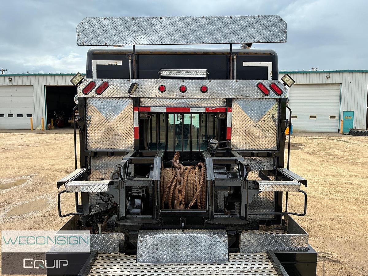 Used 2016 Peterbilt 367 Winch Truck
