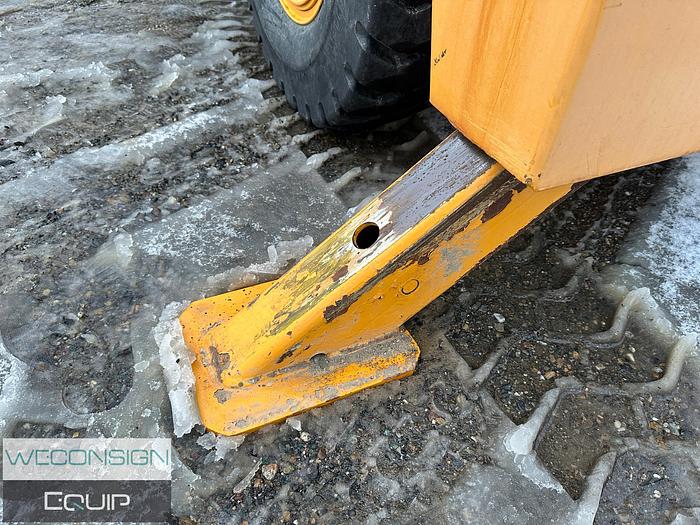 Used 2002 Broderson IC-80-3F