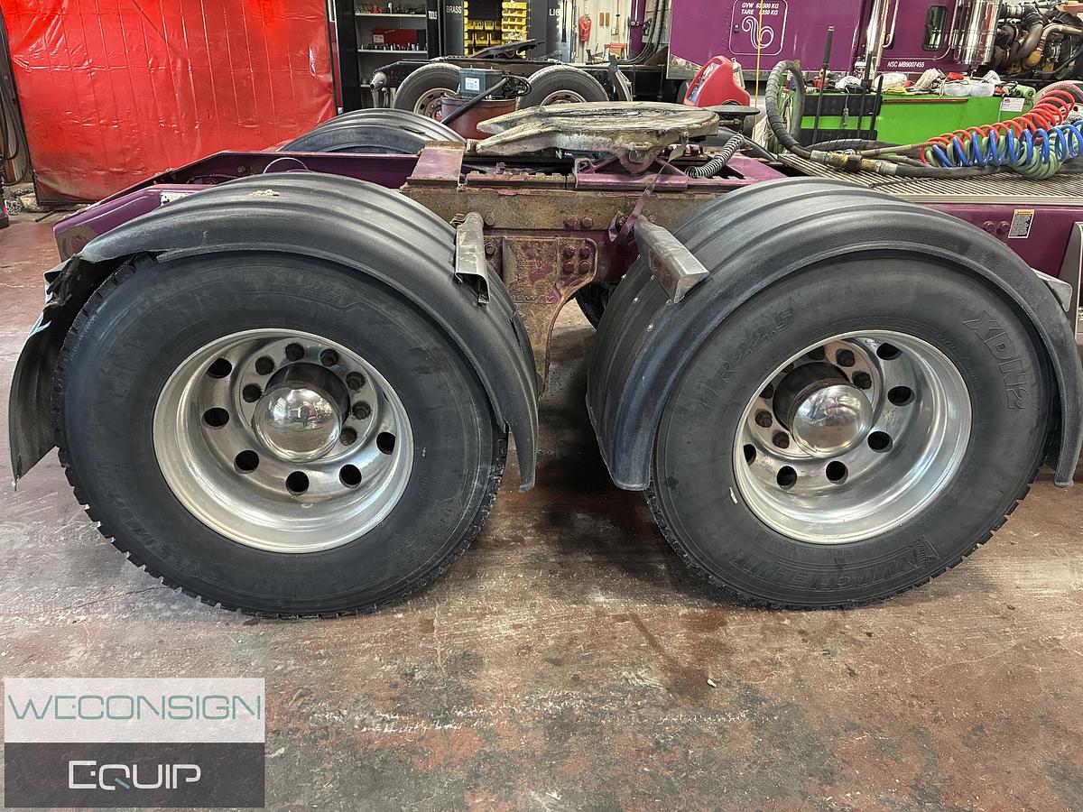 Used 2020 Peterbilt 389