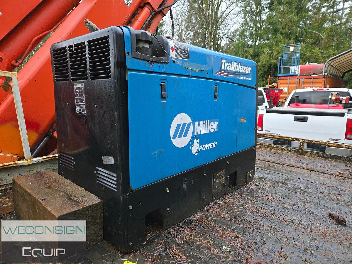 Used 2002 International 4300SBA Service/ Mechanics Truck