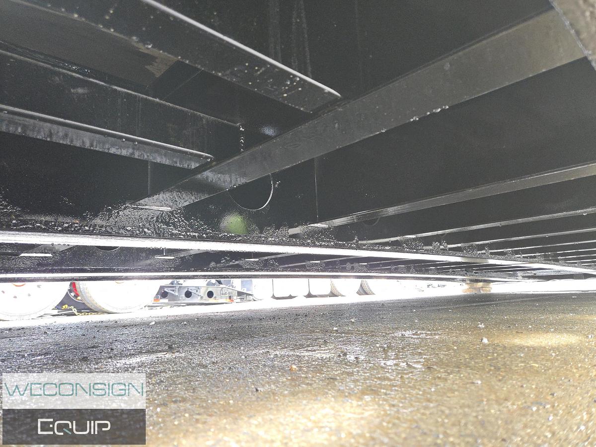 Used 2005 K-Line 60 Ton Lowbed Trailer and Jump Jeep