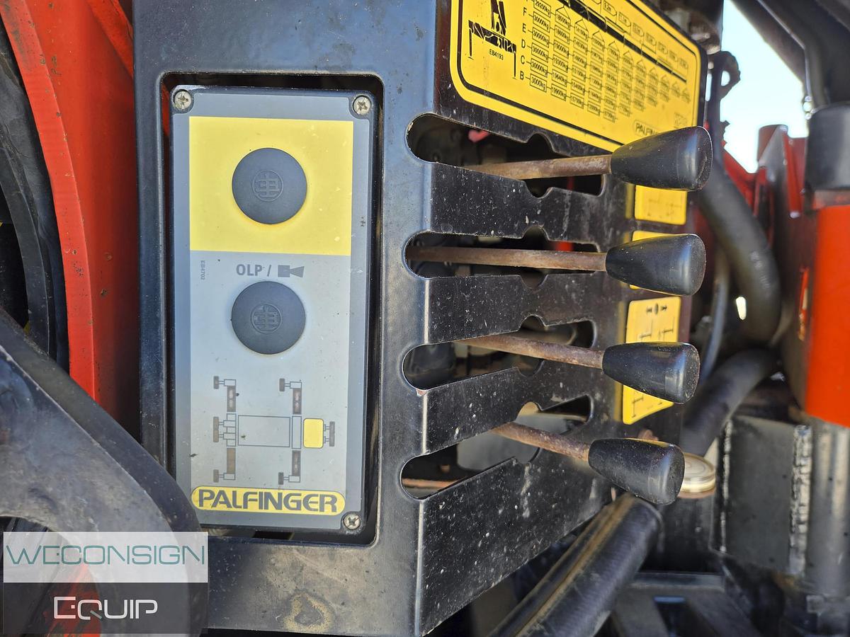 Used 2014 Peterbilt 367 Tan Tri 30 Ton Knuckle Boom Truck