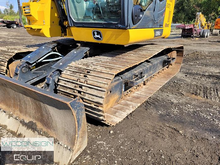 Used 2022 John Deere 135G Excavator