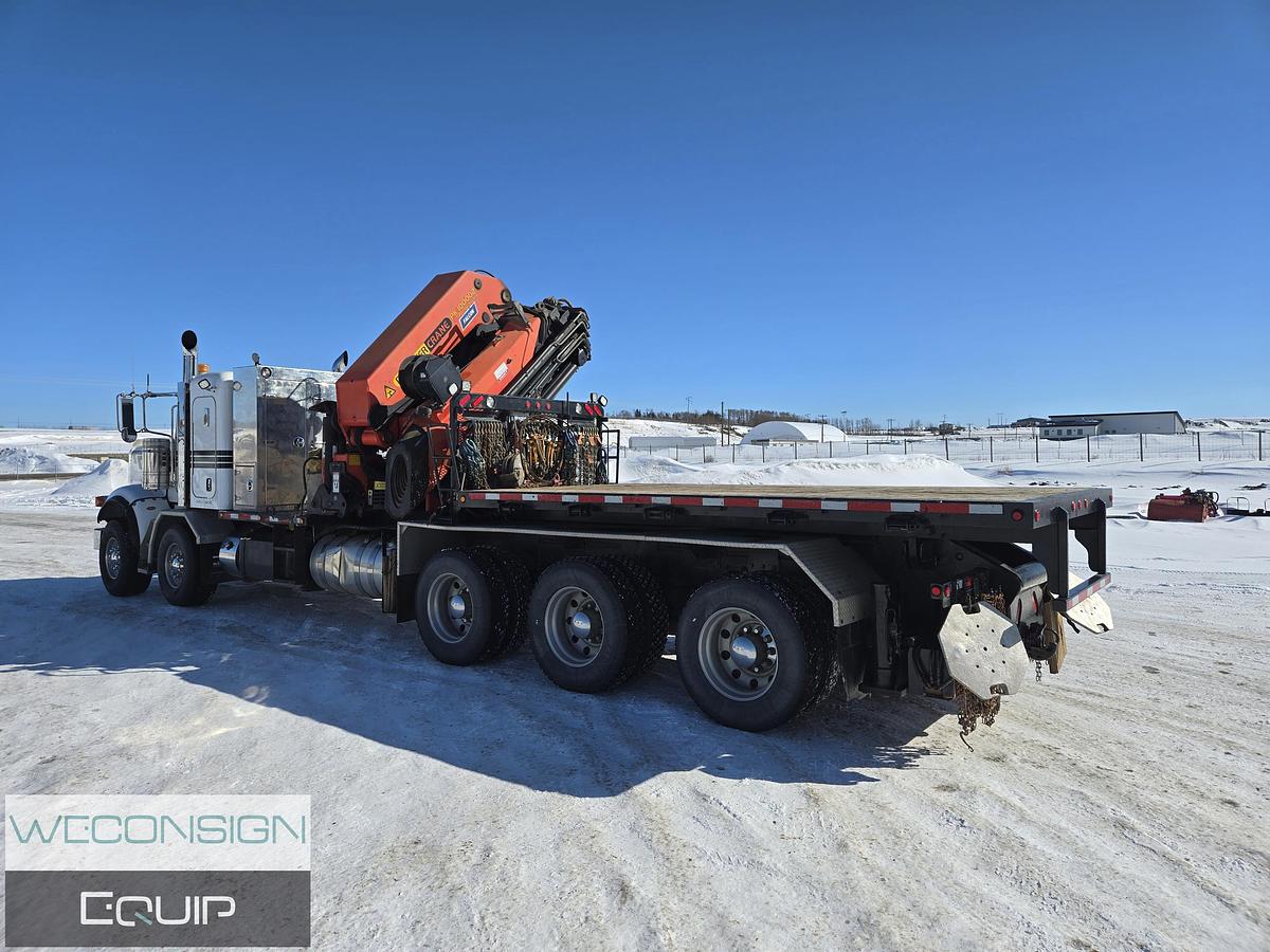 Used 2014 Peterbilt 367 Tan Tri 30 Ton Knuckle Boom Truck
