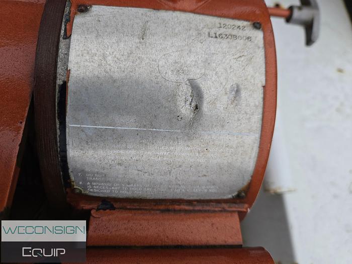 Used 2009 Freightliner M2 Tow Truck