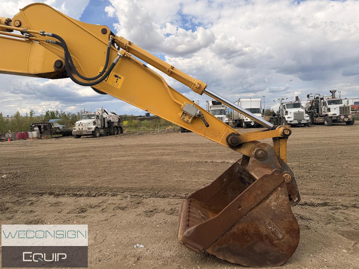 Used Komatsu PC170LC-11