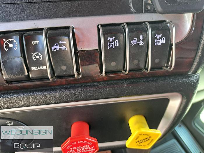 Used 2020 Kenworth W900L HWY Truck Tractor