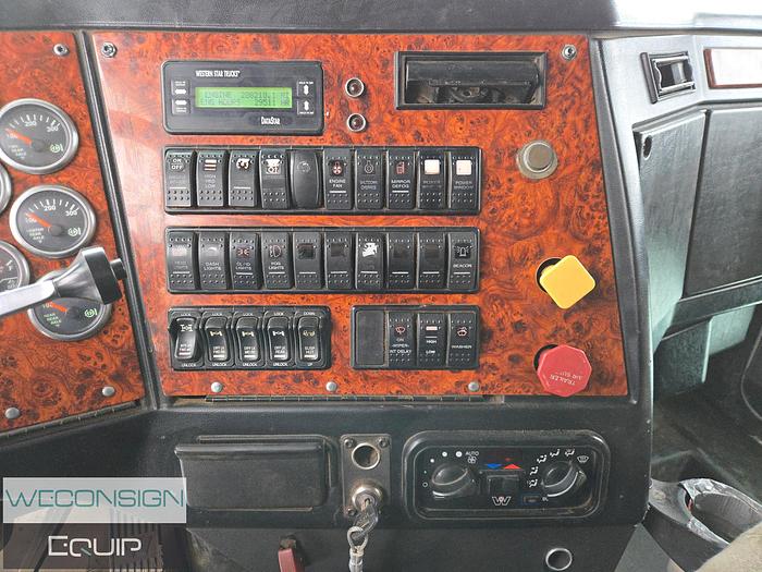 Used 2011 Western Star 4900 Tri-Drive DOT Hydrovac