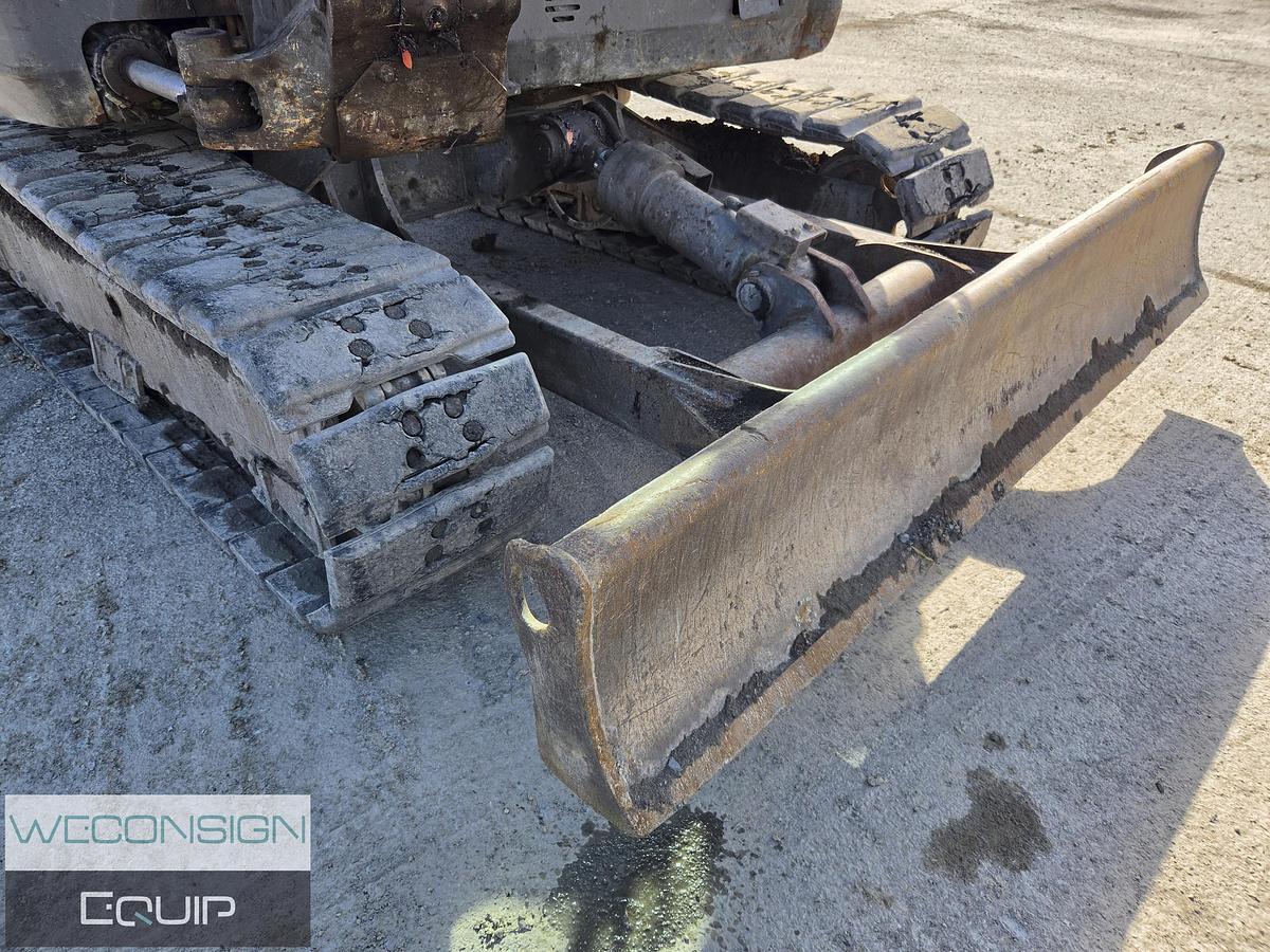 Used 2016 Volvo EXR58D Excavator