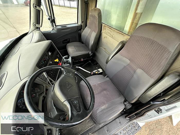 Used 2018 International Durastar