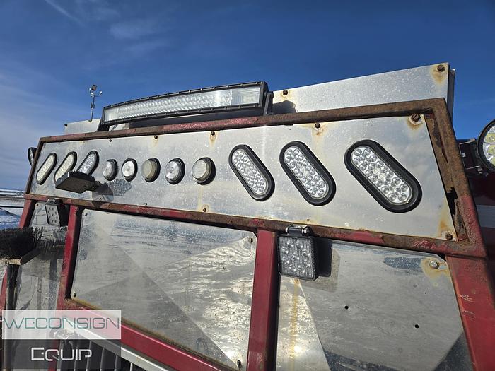 Used 2013 Peterbilt 367 Sleeper Winch Truck