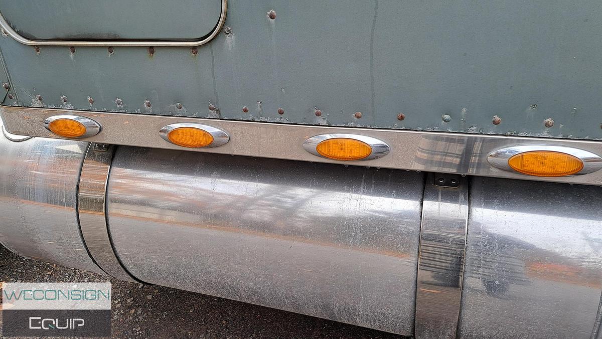 Used 2005 Peterbilt 379