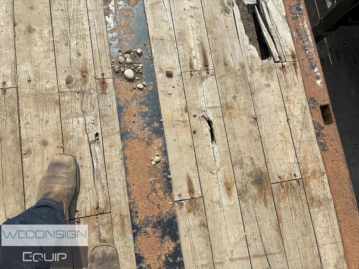 Used 2011 Doepker HB140701 Super B Flat Deck