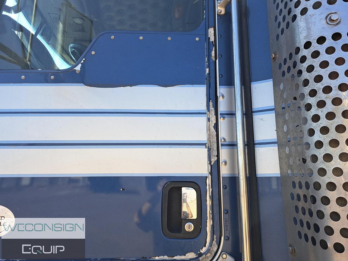 Used 2011 Kenworth T800