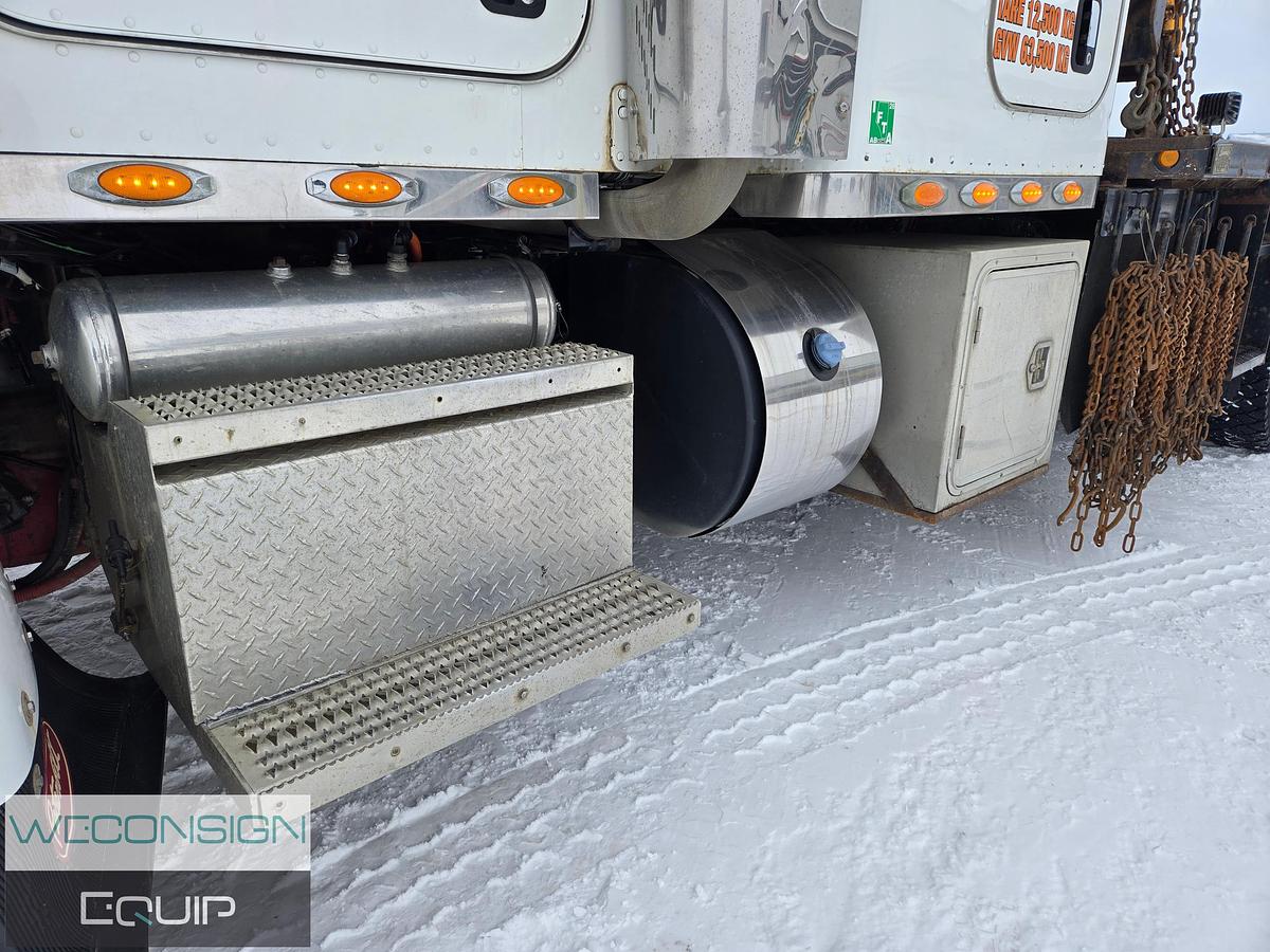 Used 2018 Peterbilt 367 Winch Truck