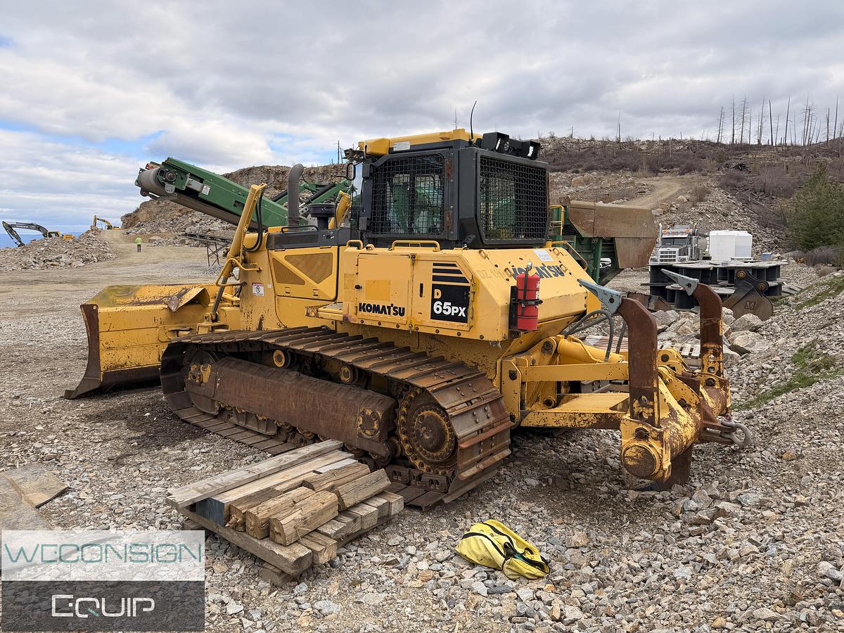 Used 2014 Komatsu D65i Dozer