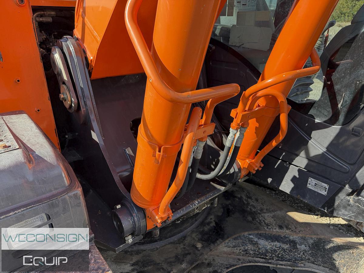 Used 2012 Hitachi ZX290LC-5N Excavator