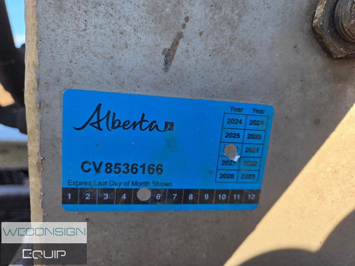 Used 2015 Dragon 38M3 Stainless Silver