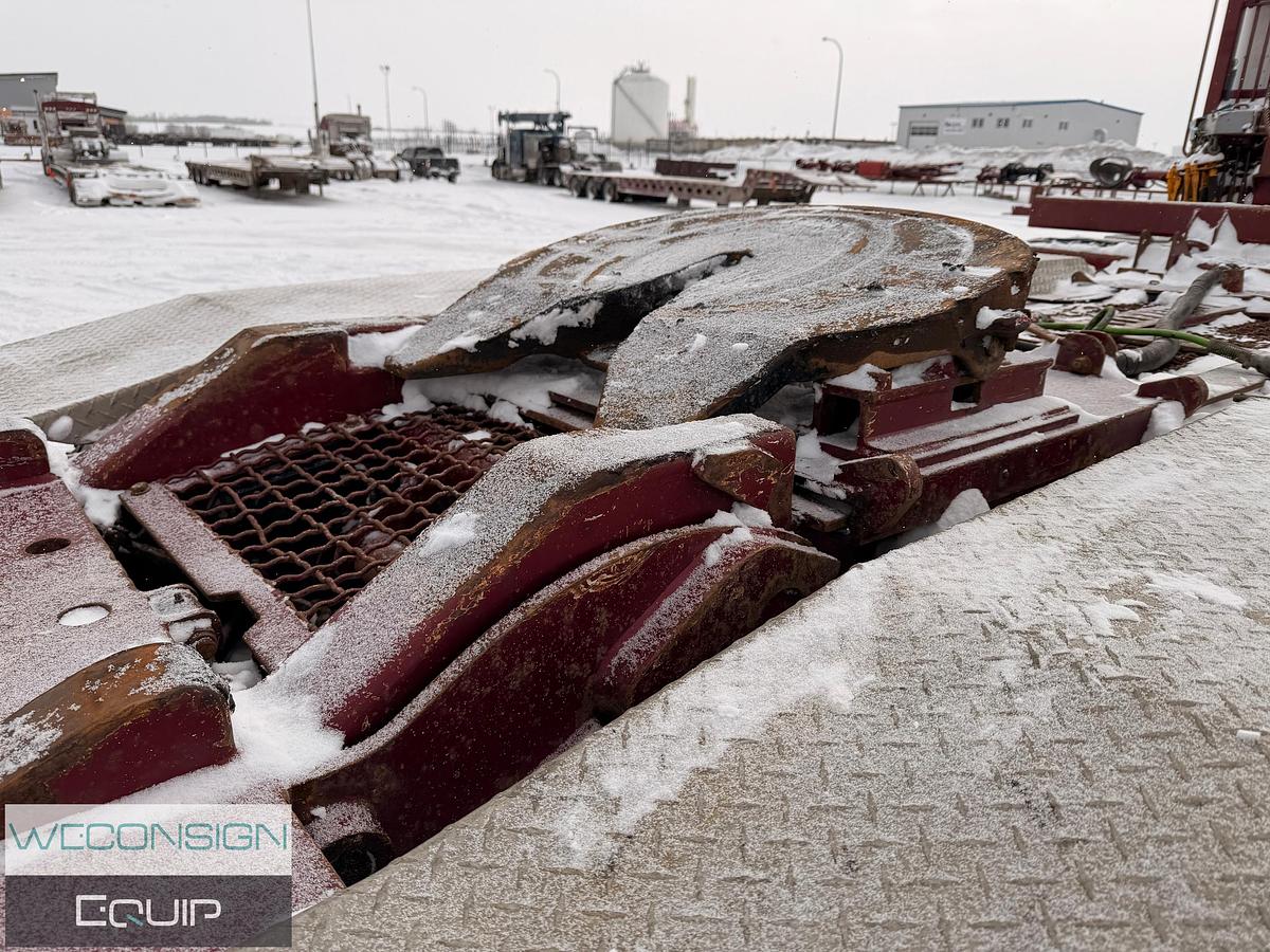 Used 2011 Kenworth T800 Tri Drive Texas Bed Truck