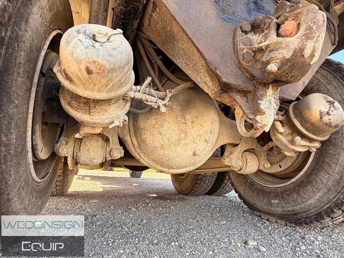 Used 1997 Freightliner USF-1E TA Dump Truck
