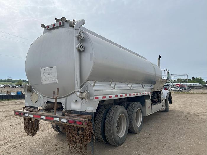 Used 1996 Kenworth T800 Pressure / Fuel Steam/Pressure Truck