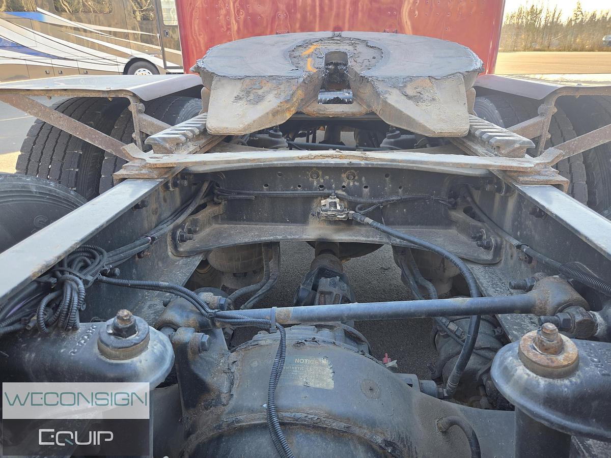 Used 2022 Peterbilt 389 Sleeper Truck Tractor