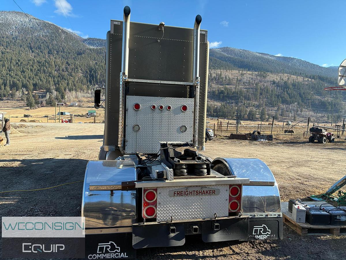 Used 1995 Freightliner FL106