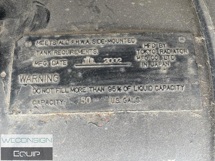 Used 2002 Nissan 2500 – Pavement Marking Vocational Truck